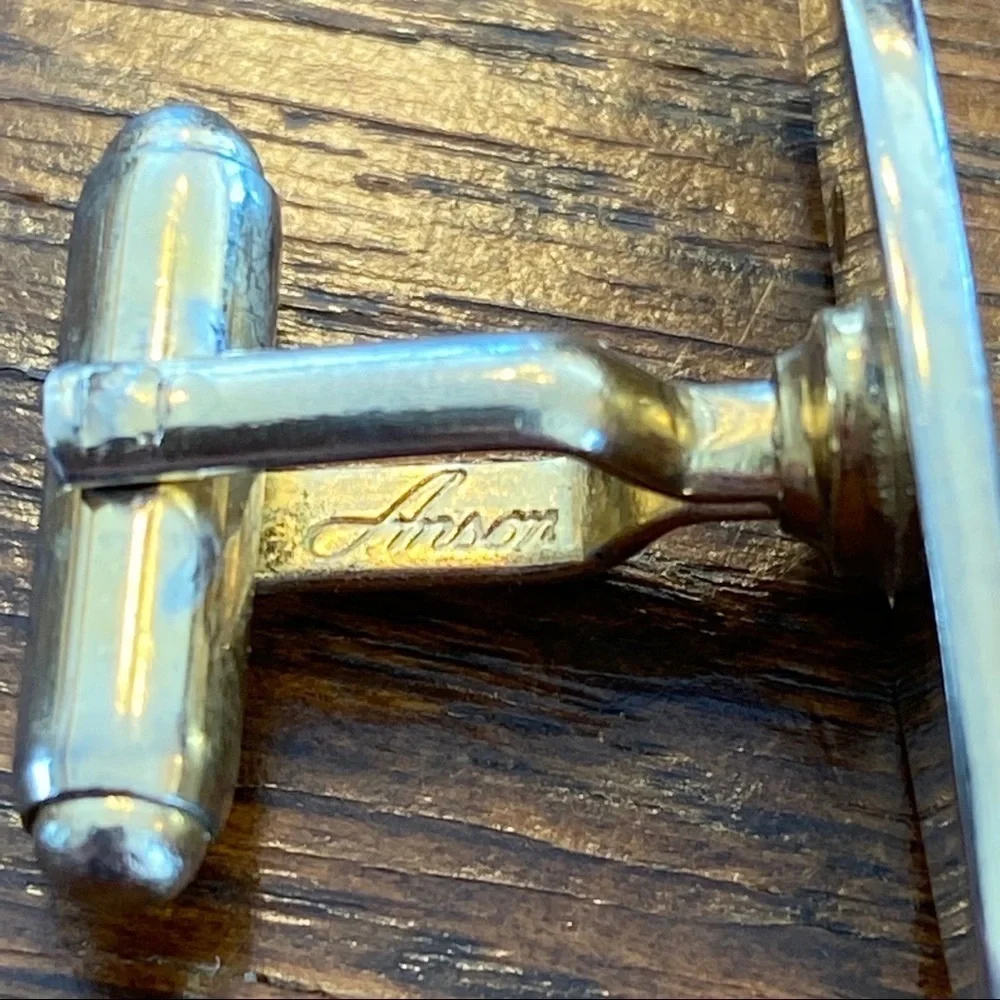 Vintage Anson Gold Tone Classic Oval Cufflinks